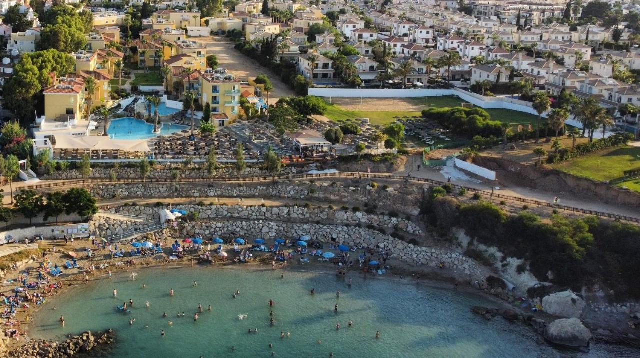 Malama Beach Holiday Village プロタラス エクステリア 写真
